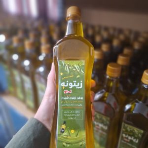 روغن زیتون بی بو شیرازه حدودا یک لیتر